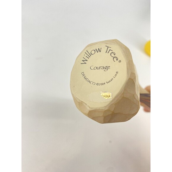 Willow Tree Courage Figurine 2004 by Demdaco Susan Lordi - Picture 6 of 6